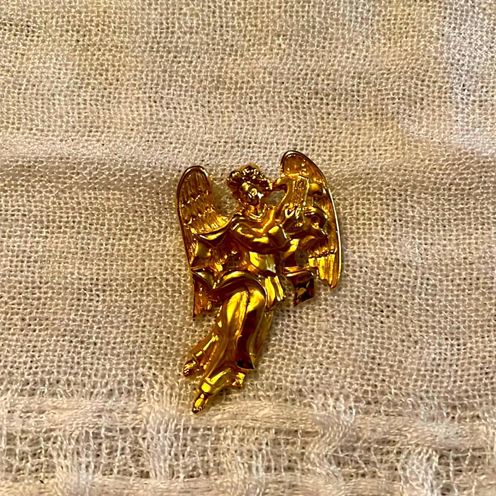 Golden Angel Brooch